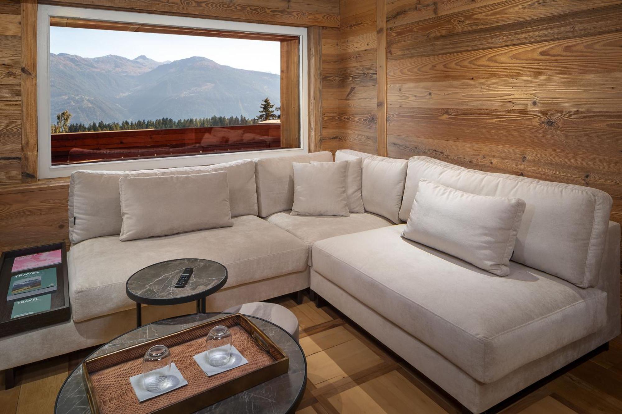 Aida Hotel & Spa - "Adults Only" Relais & Chateaux Crans-Montana Exterior photo