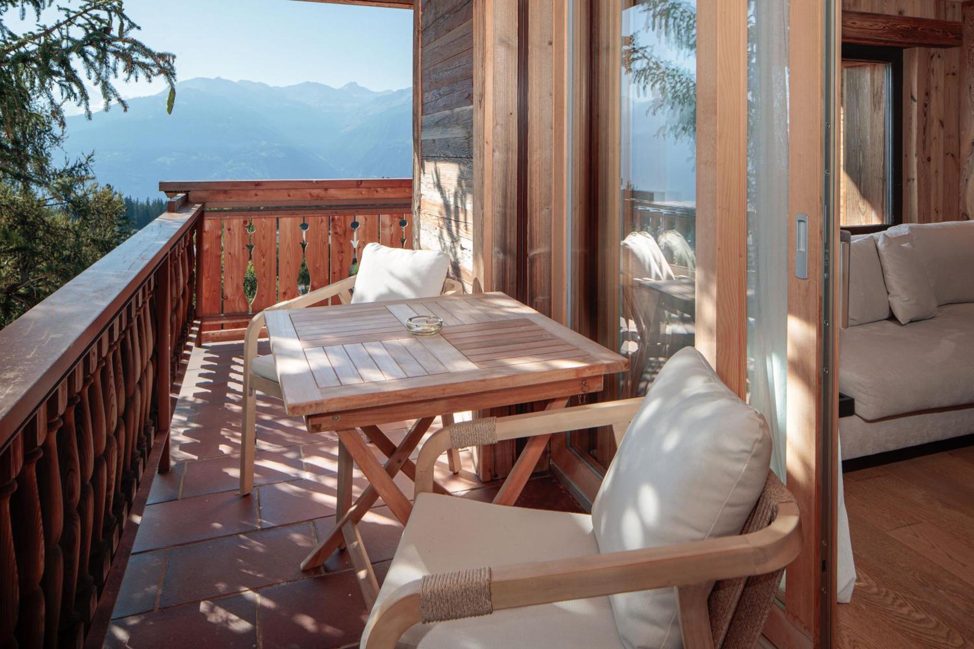 Aida Hotel & Spa - "Adults Only" Relais & Chateaux Crans-Montana Exterior photo