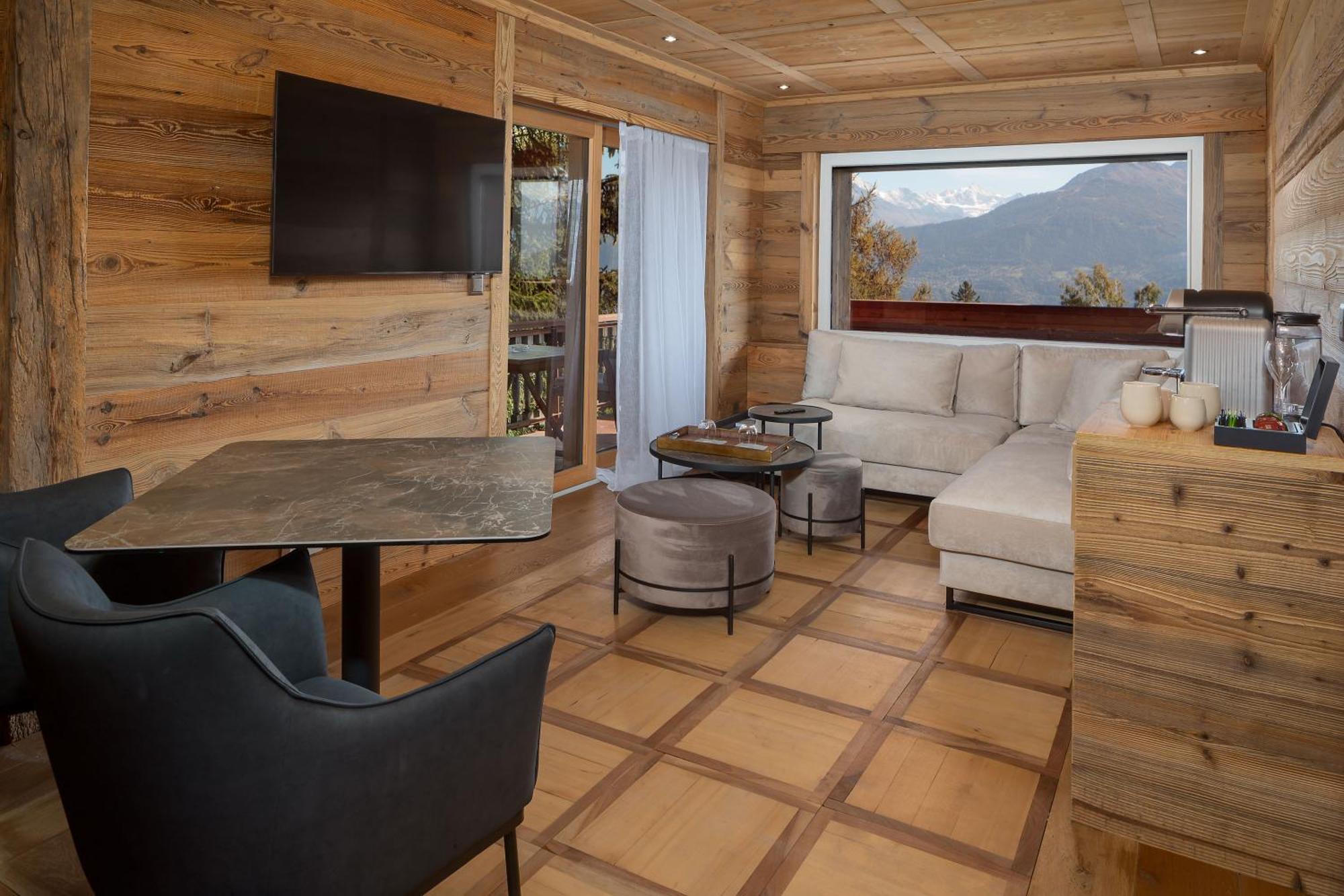Aida Hotel & Spa - "Adults Only" Relais & Chateaux Crans-Montana Exterior photo