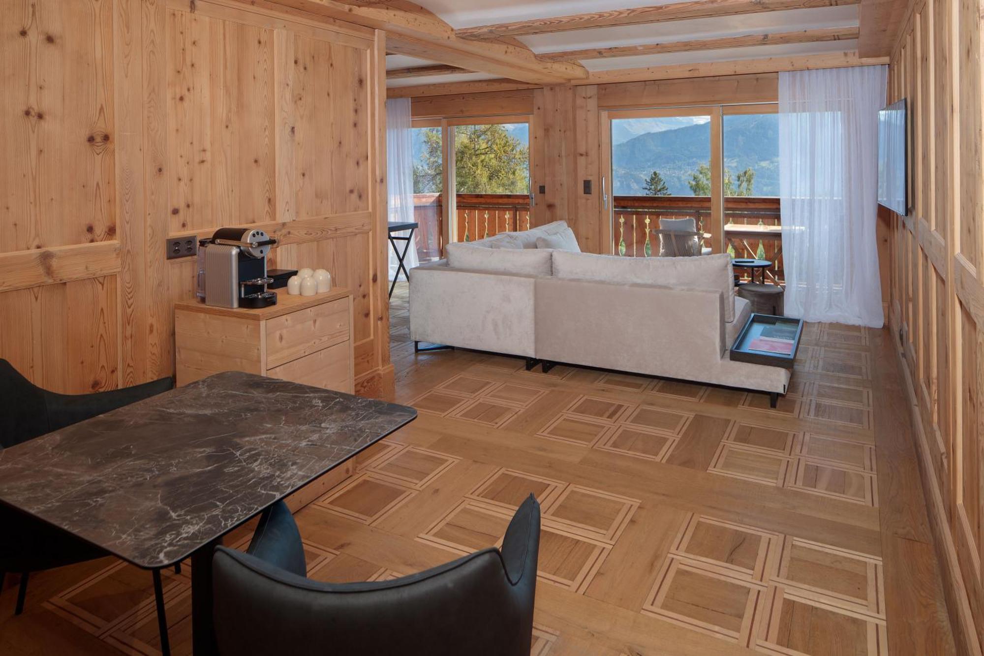 Aida Hotel & Spa - "Adults Only" Relais & Chateaux Crans-Montana Exterior photo