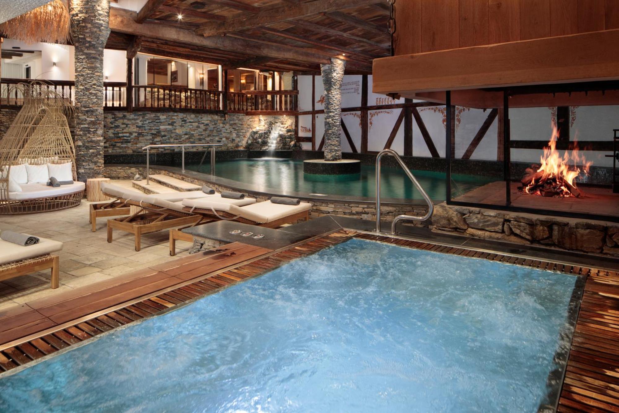 Aida Hotel & Spa - "Adults Only" Relais & Chateaux Crans-Montana Exterior photo